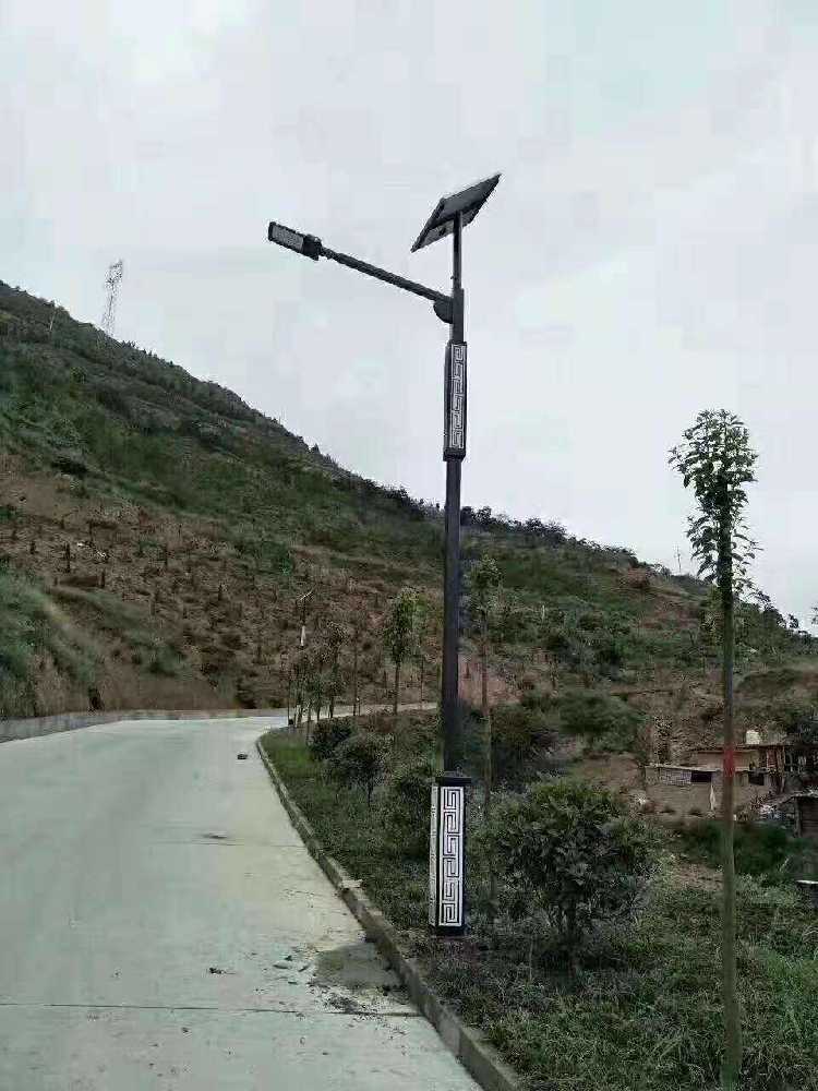 随州市仿古太阳能路灯